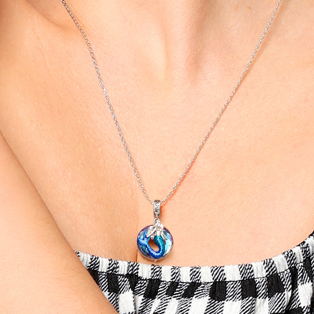 Mermaid Pendant image number 3