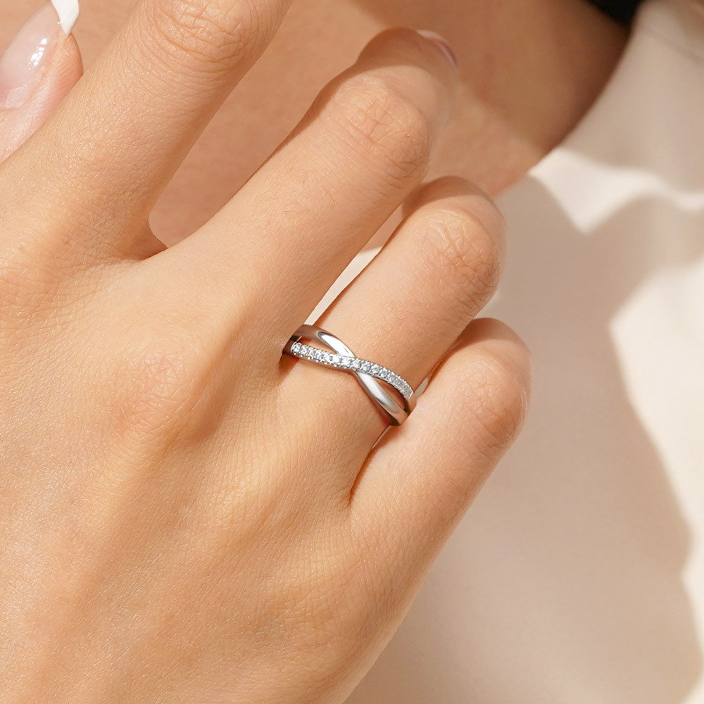 Infinite Love Band Ring image number 4