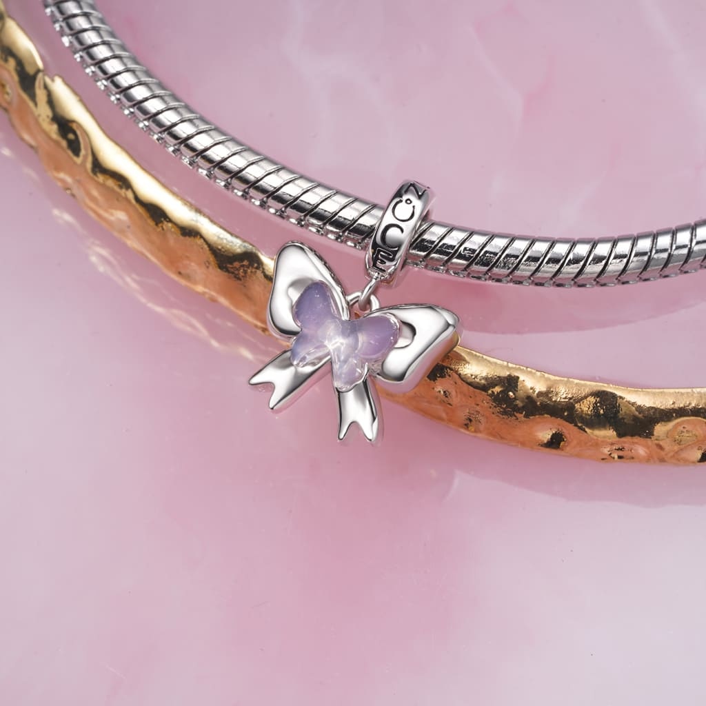 Color-changing Bow-knot Charm image number 3