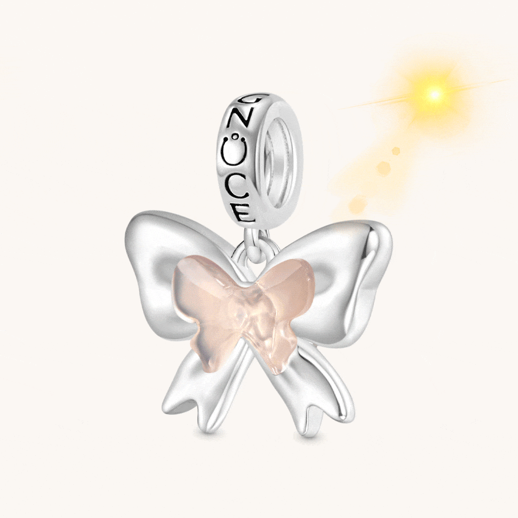 Color-changing Bow-knot Charm image number 0