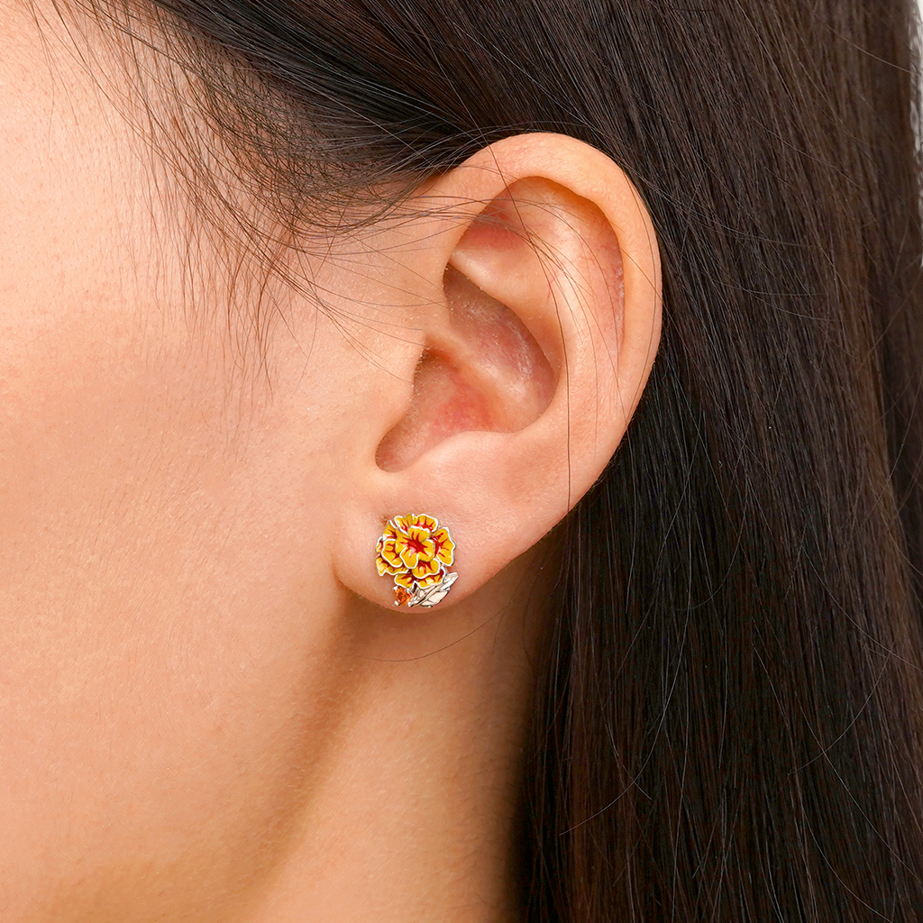 Tagetes Erecta Stud Earrings image number 4