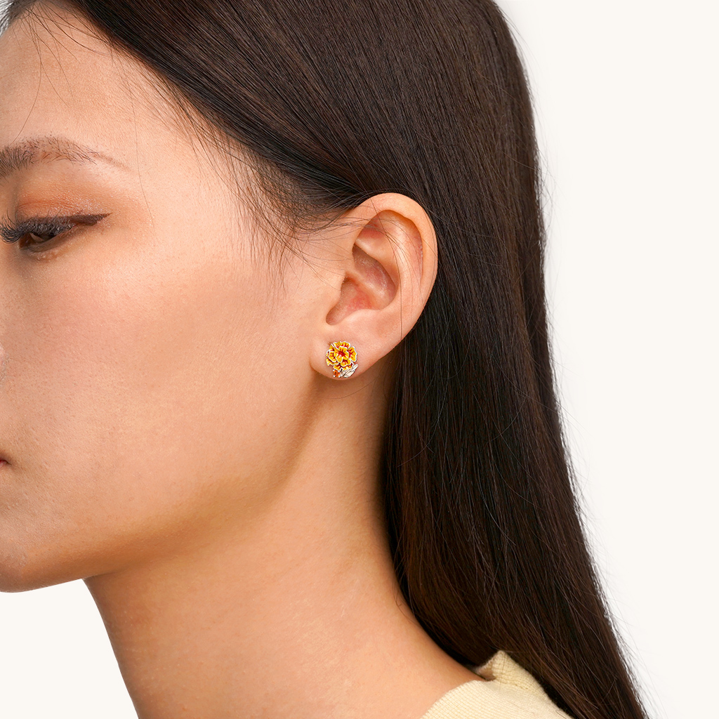 Tagetes Erecta Stud Earrings image number 3