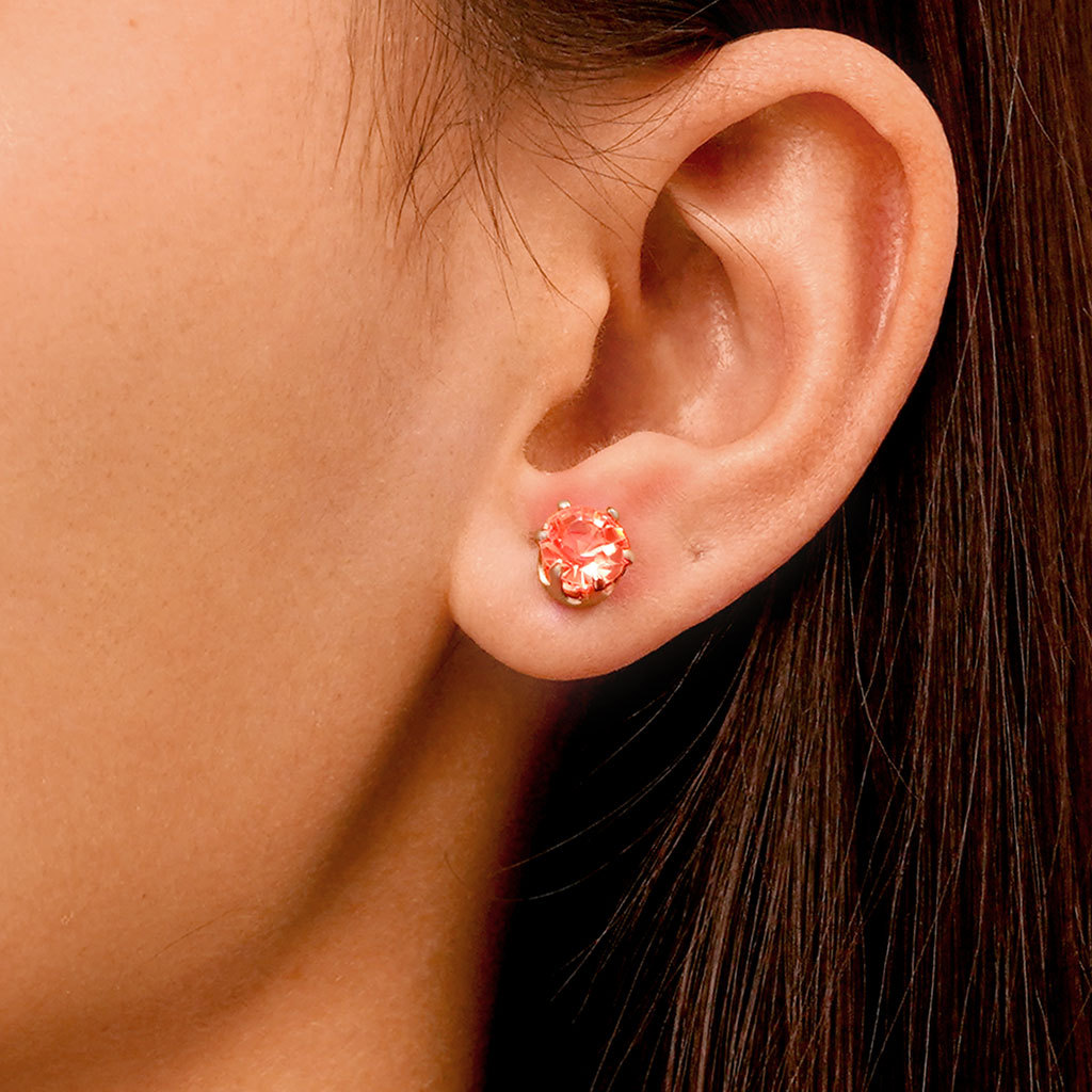 Red Light-up Stud Earring image number 6