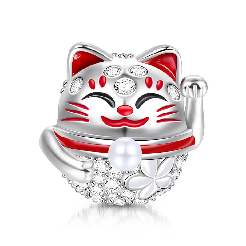 Lucky Cat Charm image number 0