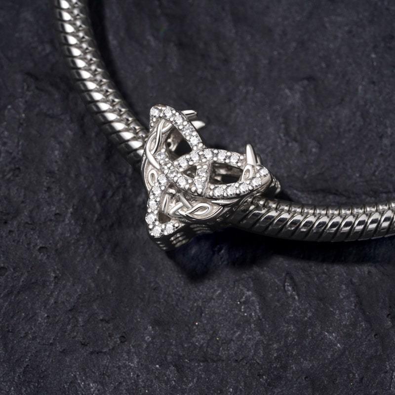 Celtic Moon Knot Charm image number 1