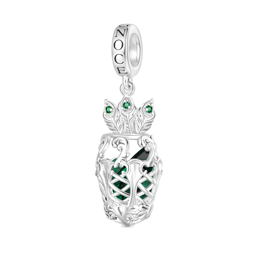 Peacock Tail Pendant image number 0