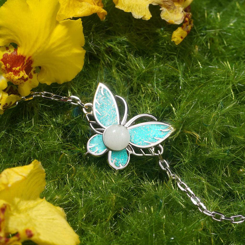 Adjustable Butterfly Bracelet image number 2