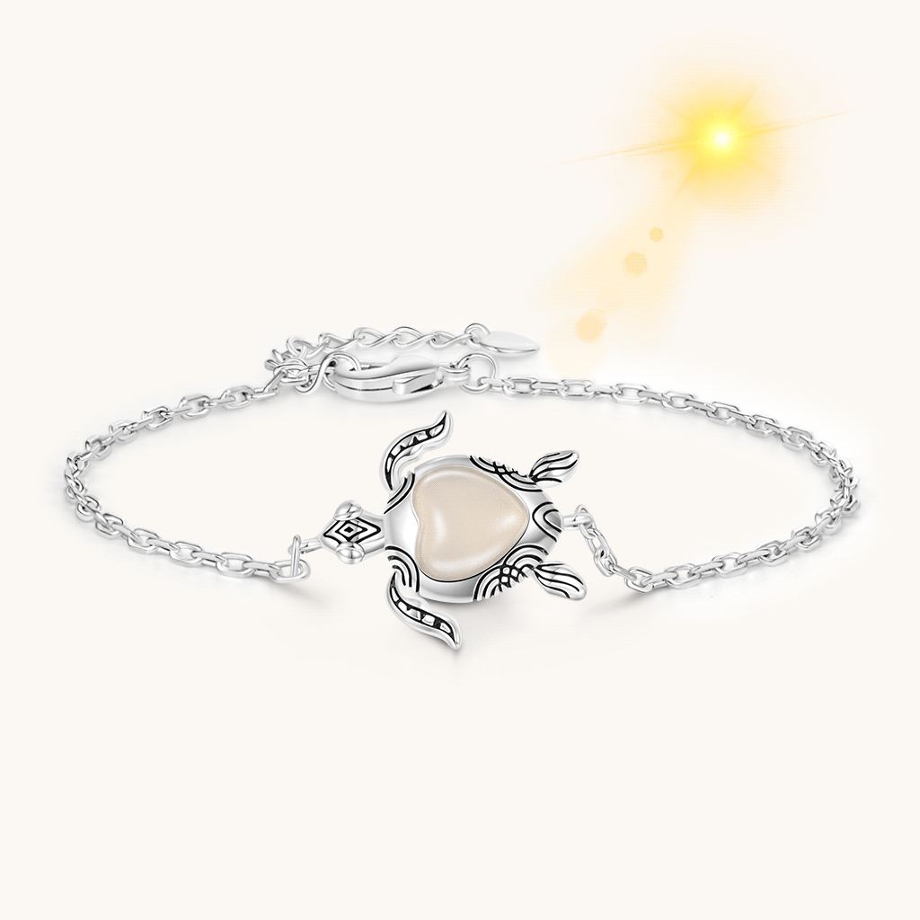 Adjustable Sea Turtle Bracelet image number 0