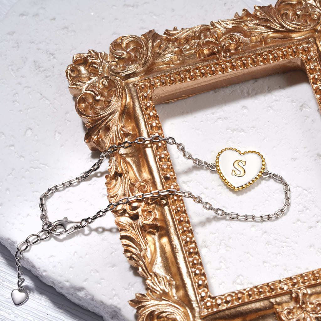 Personalized Initial Letter Heart Bracelet image number 2