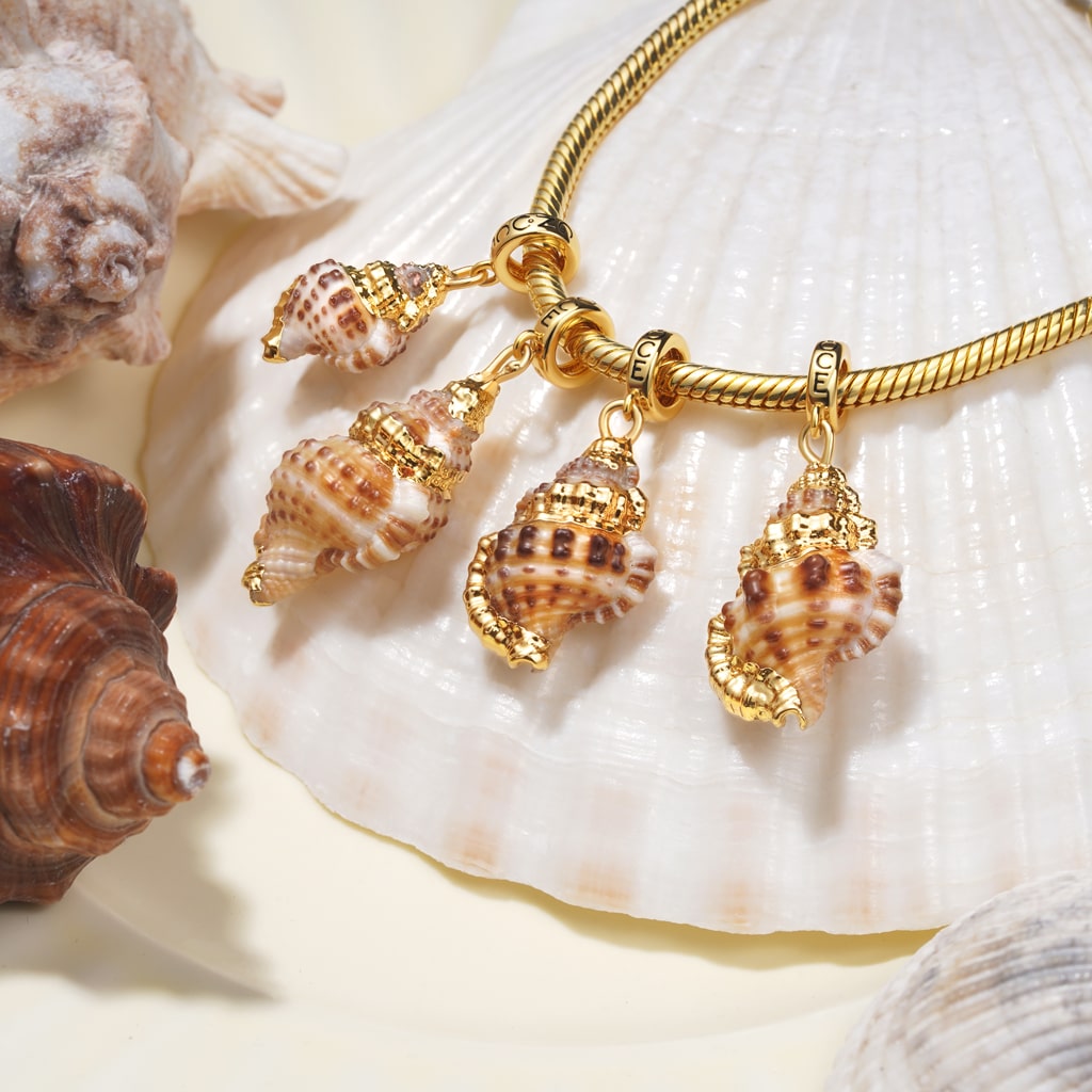 Natural Ocean Shell Pendant image number 2