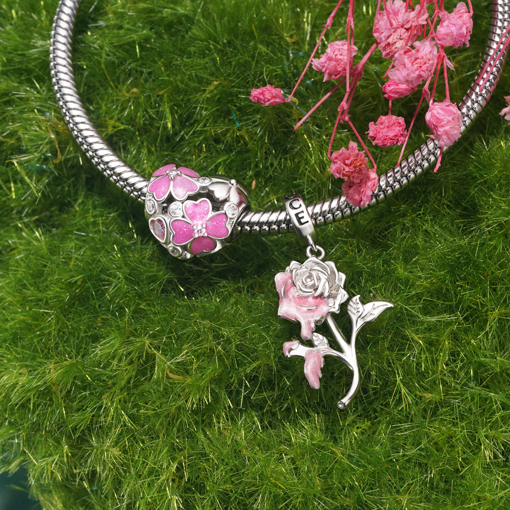 Gradient Rose Pendant image number 2