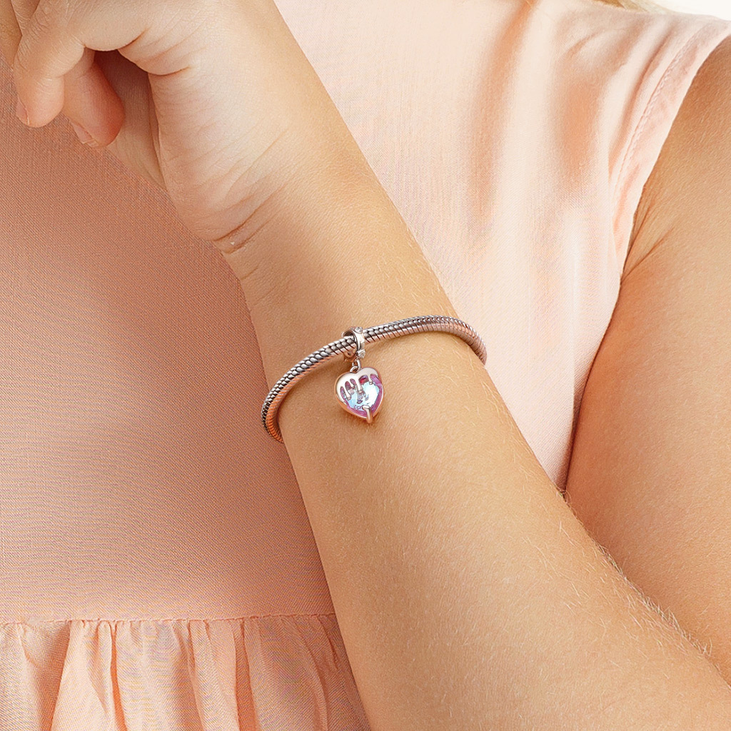 Melting Heart Pendant image number 4