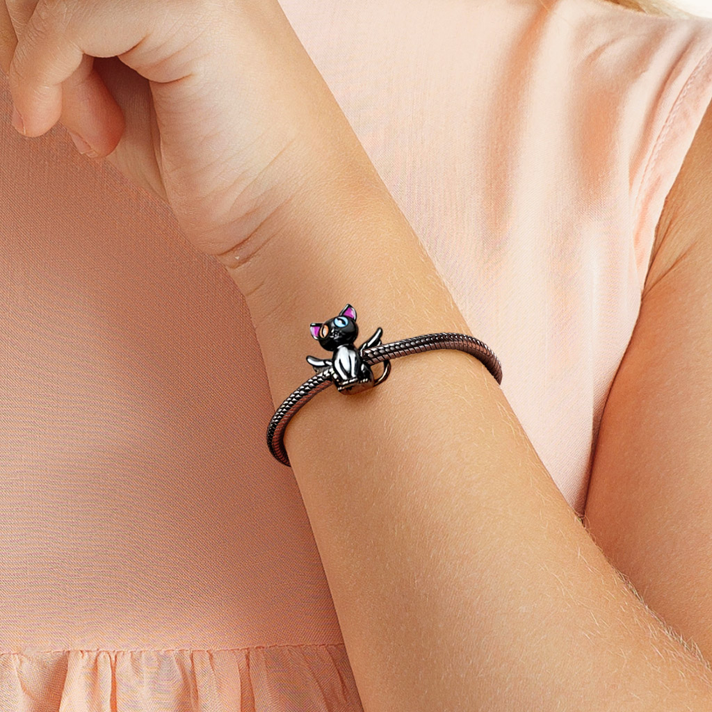 Black Cat Charm image number 3