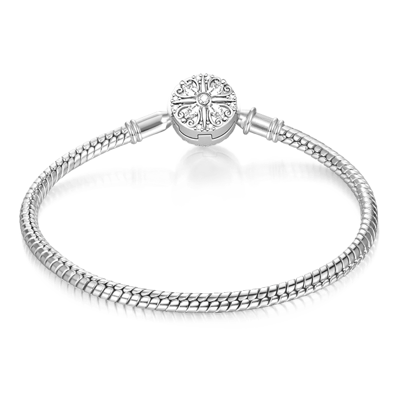 Four-leaf Clover Bracelet image number 0