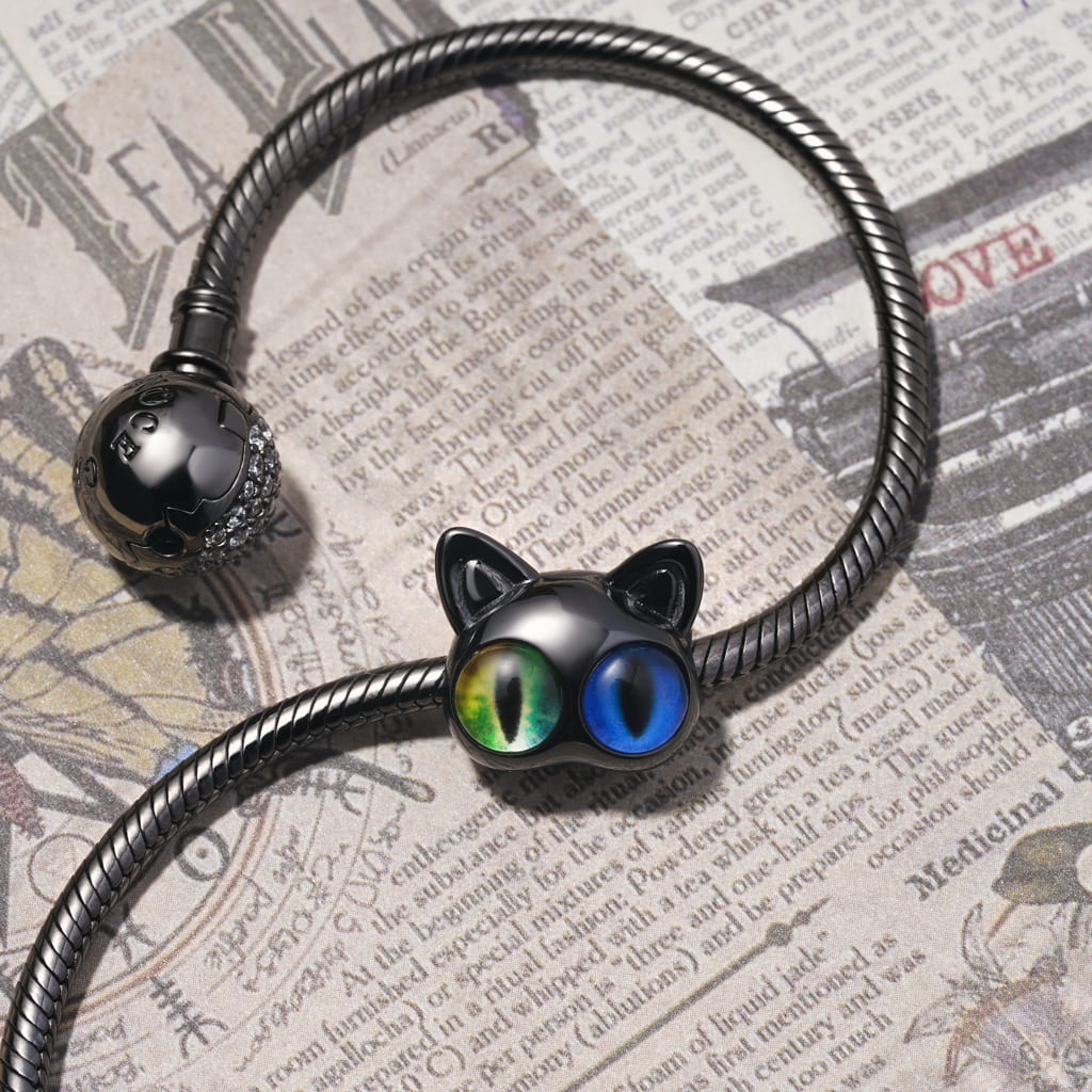 Black Cat Charm image number 2