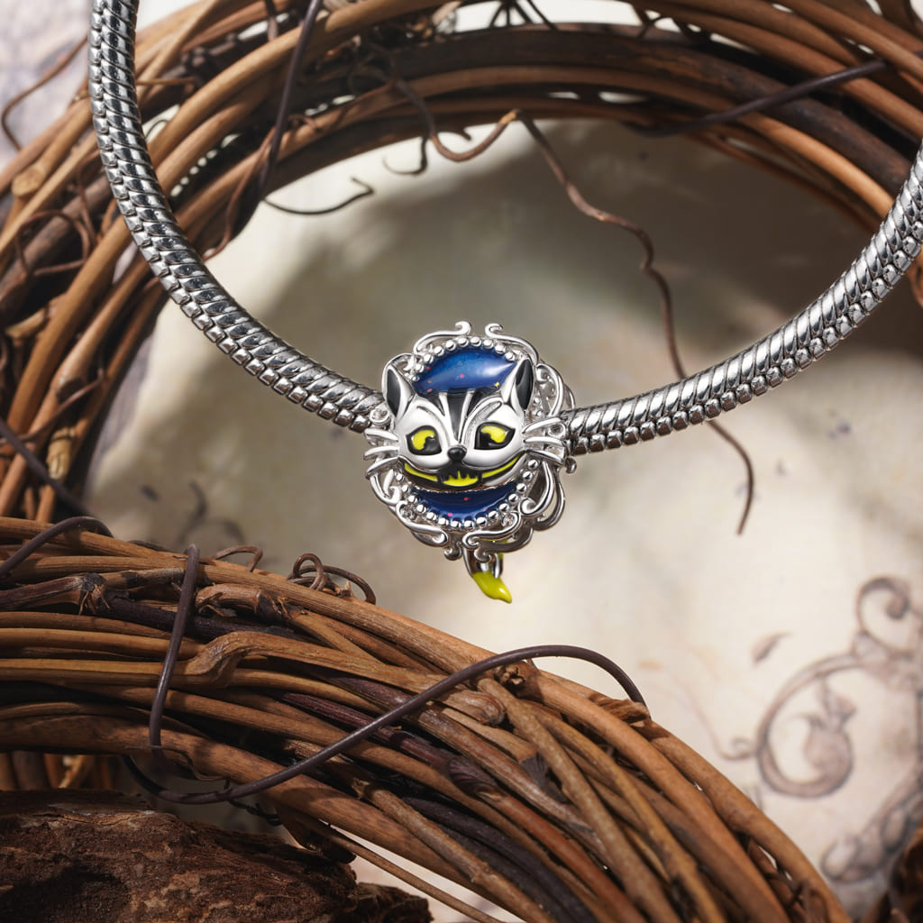 Cunning Cheshire Cat Glow-in-the-Dark Charm image number 4