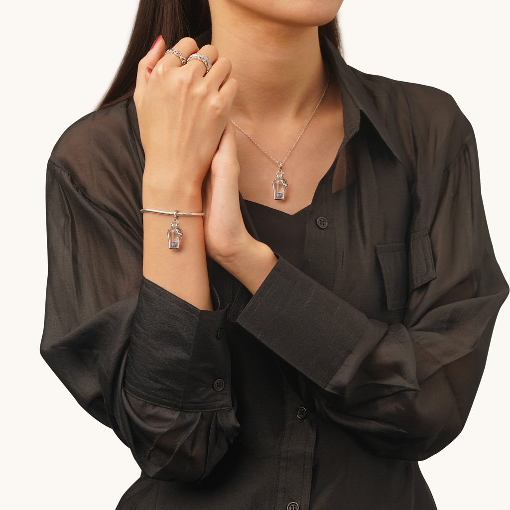 Glow-in-the-Dark Alice's Magic Potion Pendant image number 4