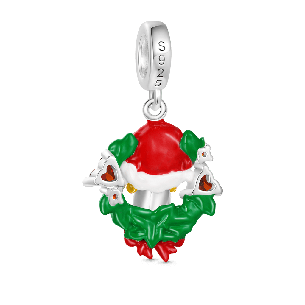 Betty Boop Christmas Wreath Pendant image number 1