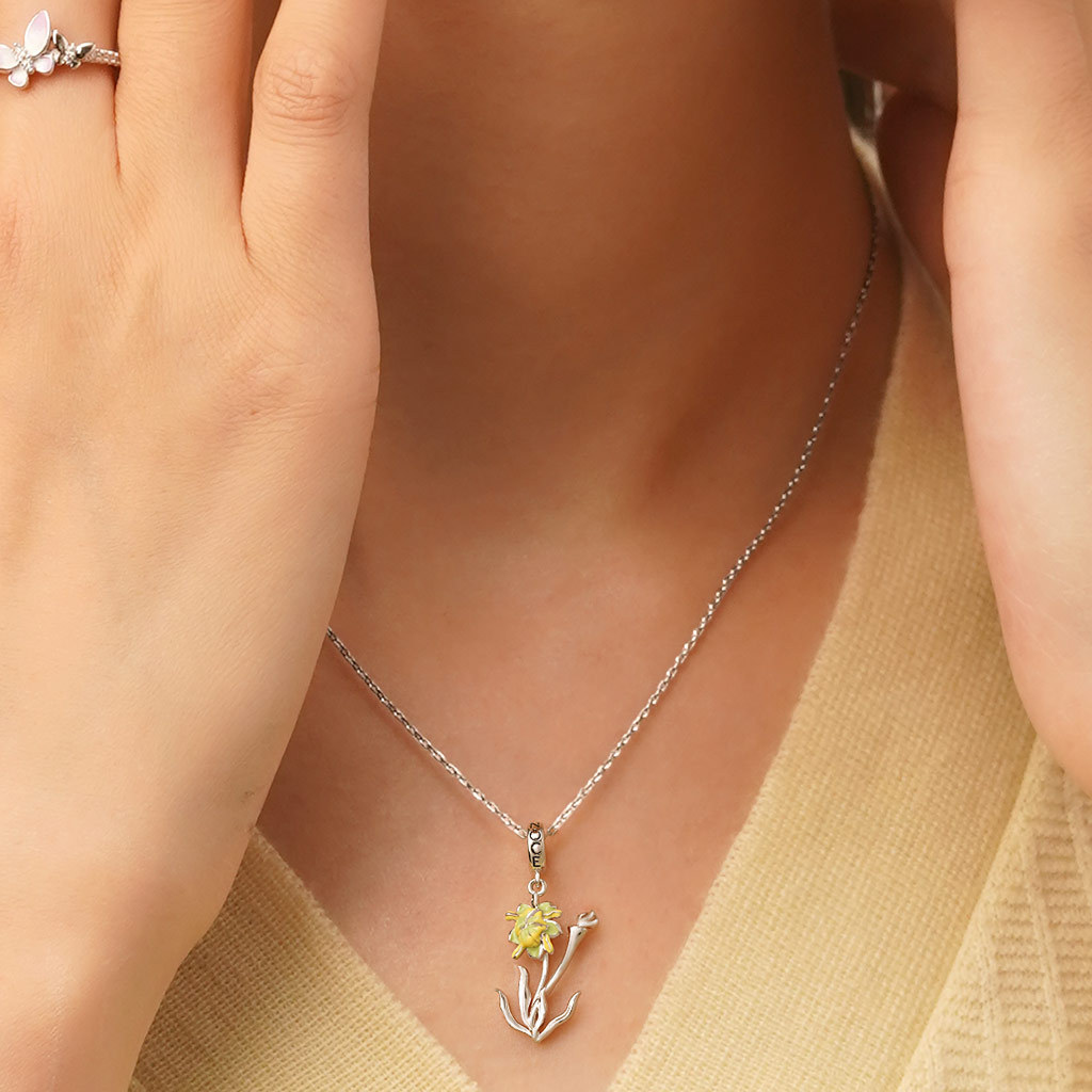 Tropical Pitcher Plant Pendant image number 4