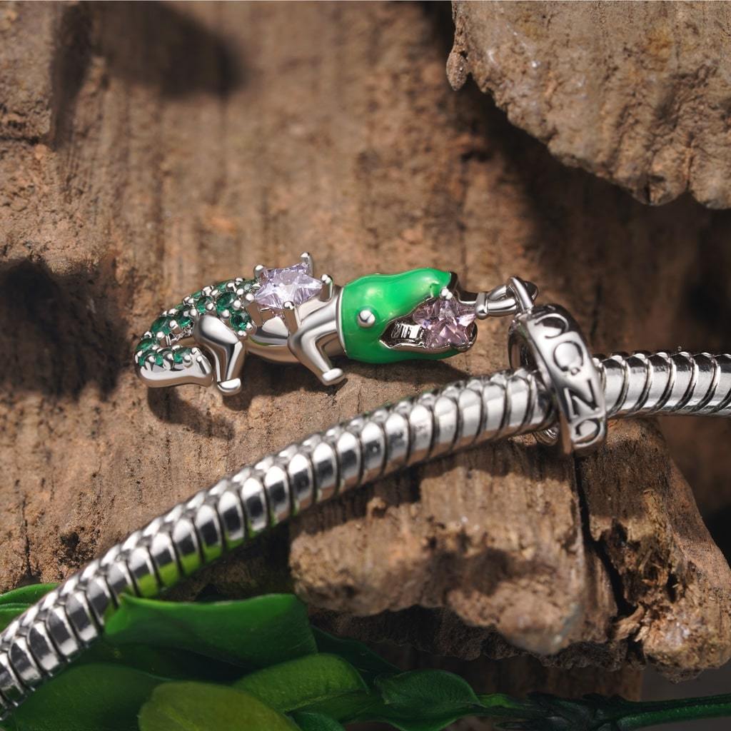 Crocodile Pendant image number 2