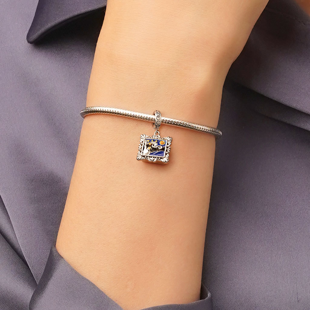 Van Gogh's Starry Night Pendant image number 6