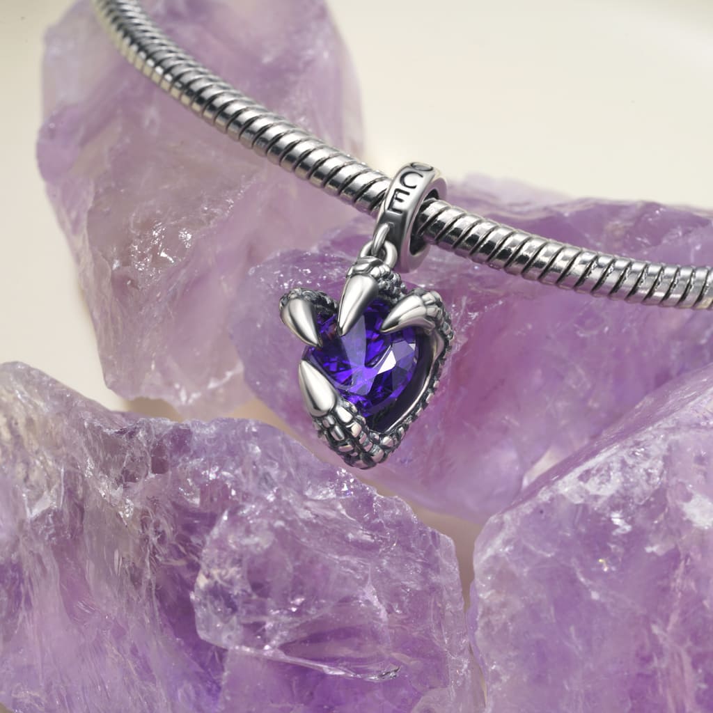 Dragon Claw Pendant image number 2