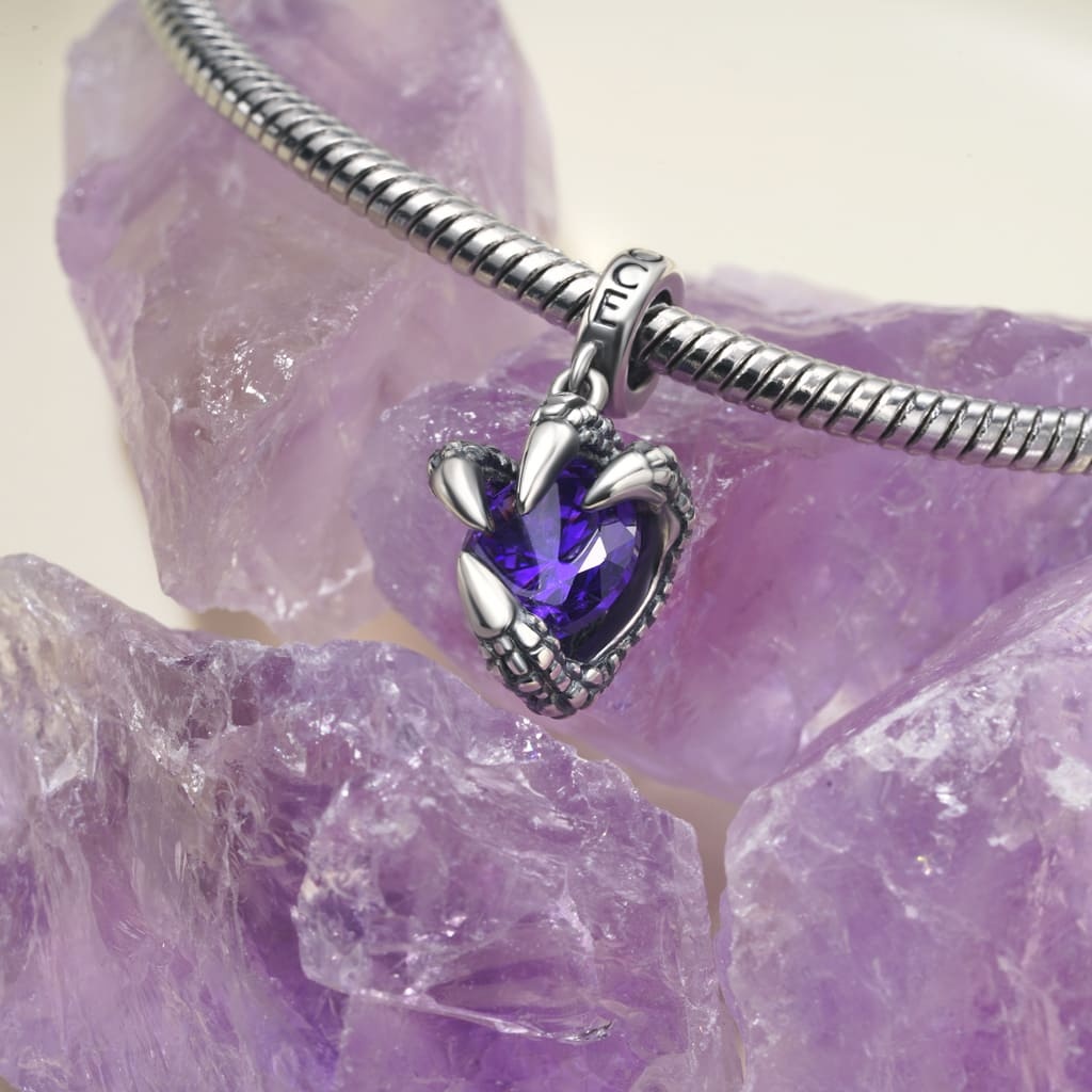 Dragon Claw Pendant image number 2