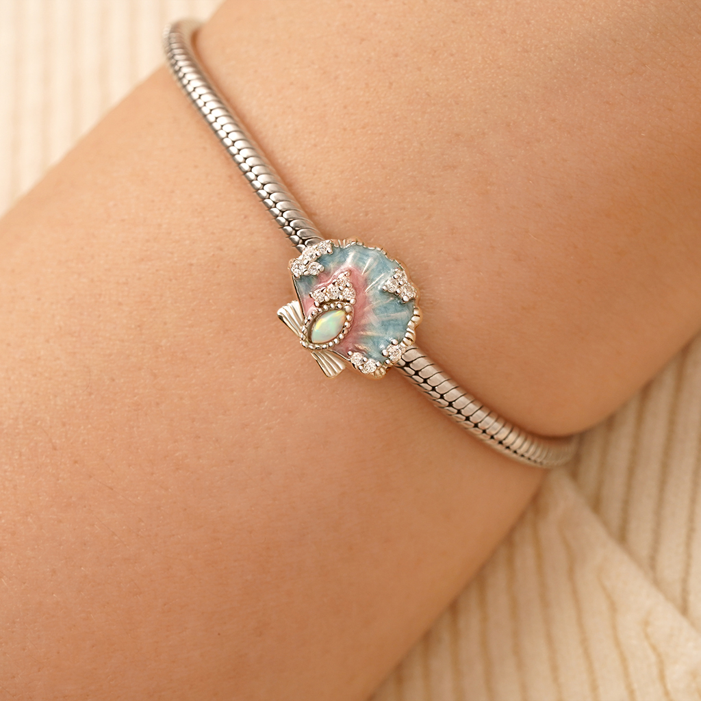 Fantasy Colorful Shell Charm image number 3