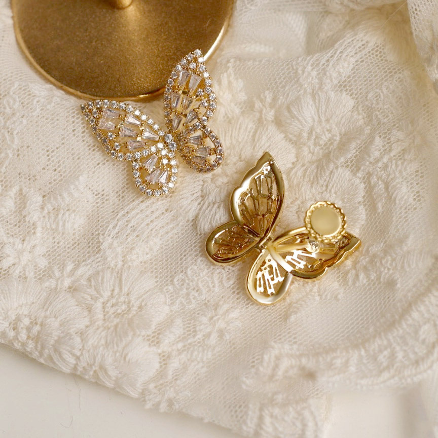 Shiny Butterfly Ear Clips image number 1