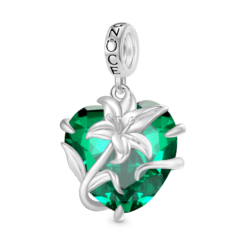 Delicacy Birthday Flowers Pendant image number 0