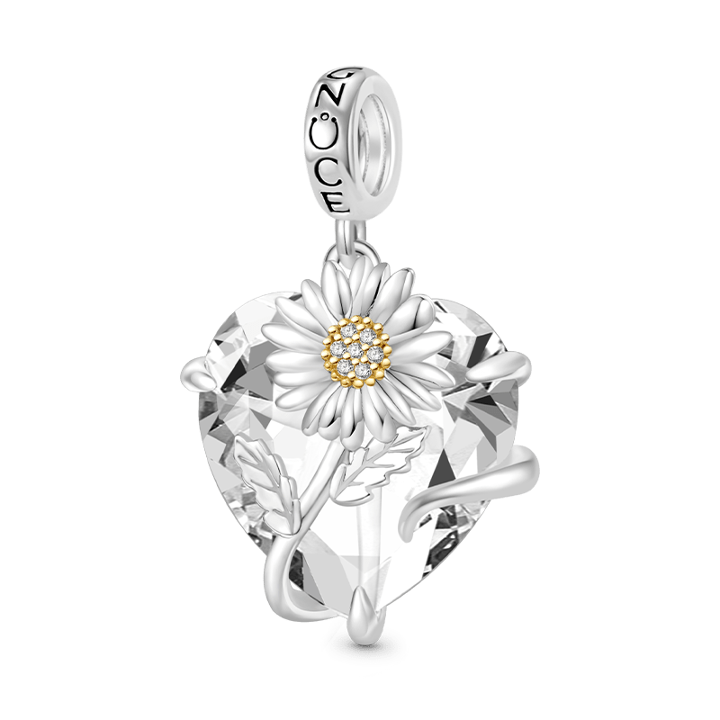 Delicacy Birthday Flowers Pendant image number 0