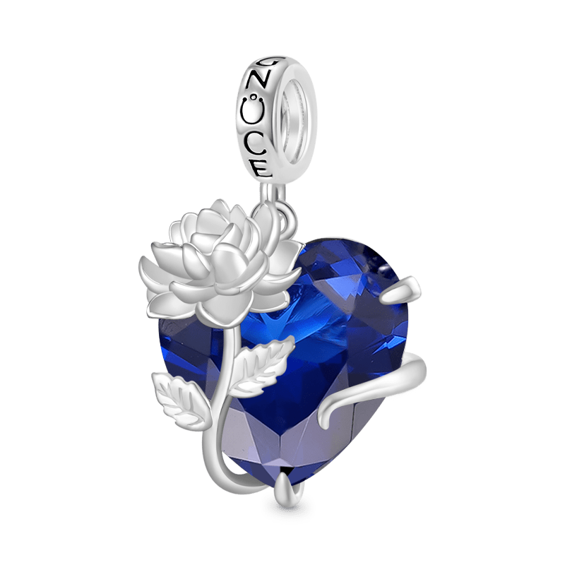 Delicacy Birthday Flowers Pendant image number 0