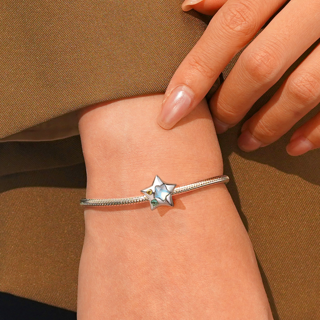 Balloon Star Charm image number 3
