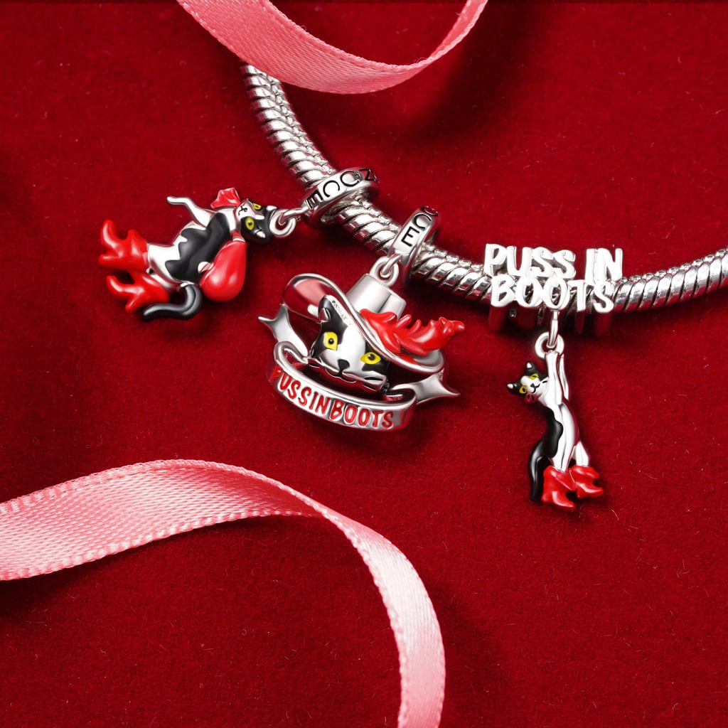 Feather Pendant image number 2