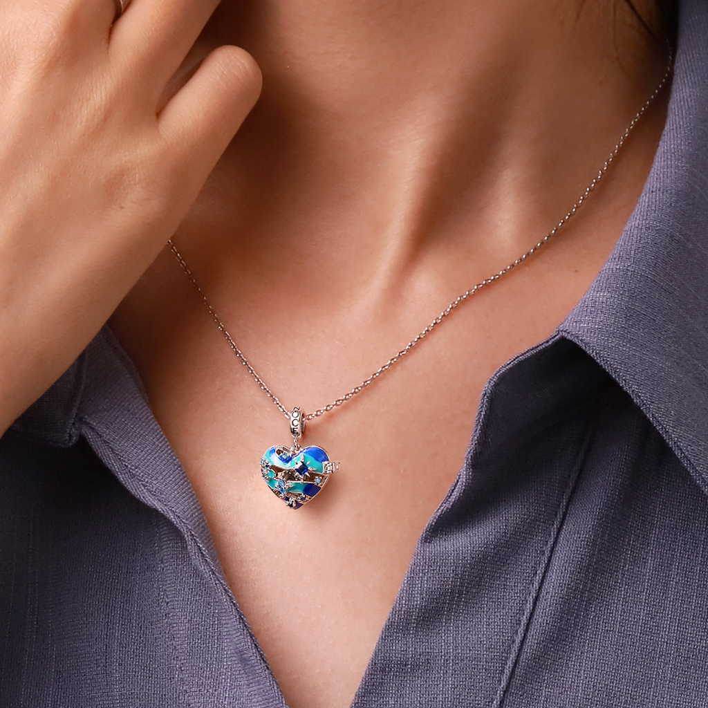 Heart Wireless LED Glow Neptune Pendant image number 6