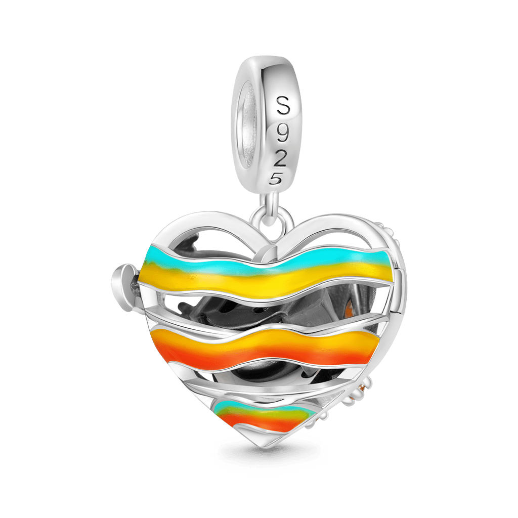 Heart Wireless LED Glow Jupiter Pendant image number 3
