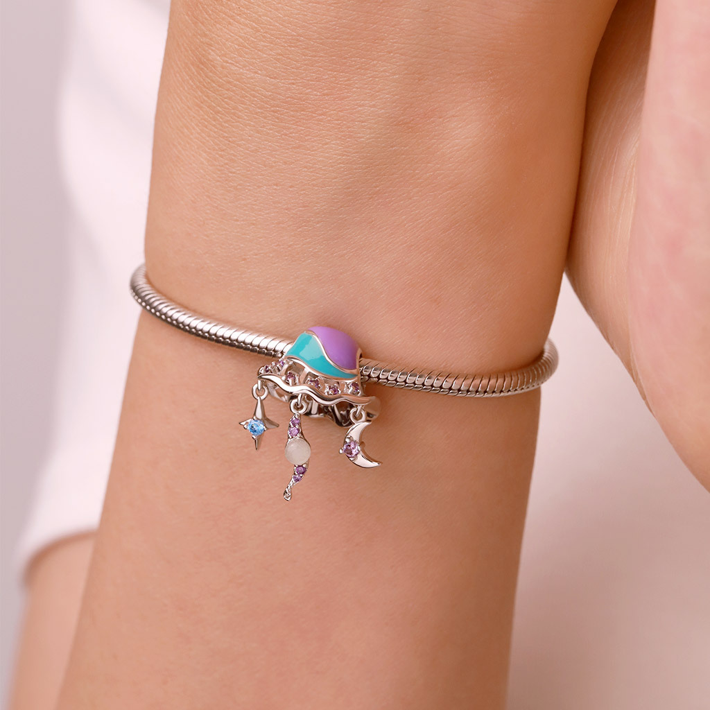 Glow-in-the-Dark Jellyfish Charm image number 5