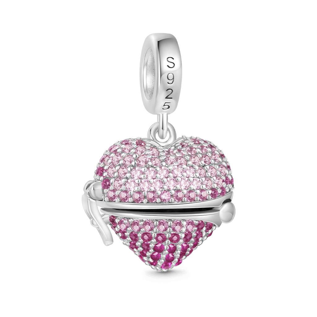 Openable 'MOM' Heart Gift Pendant image number 2