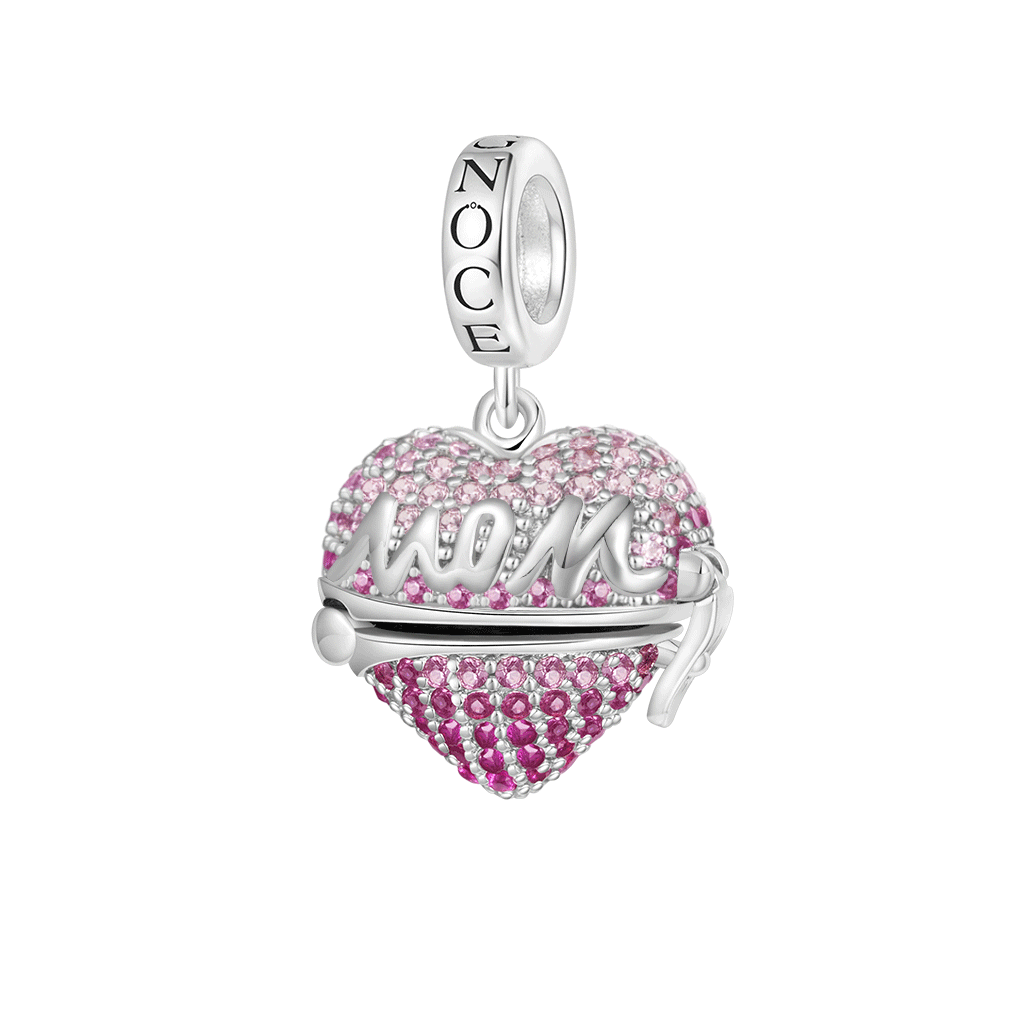 Openable 'MOM' Heart Gift Pendant image number 0