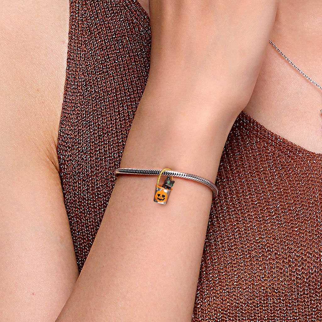 Bucket With Removable Black Cat Charm image number 6