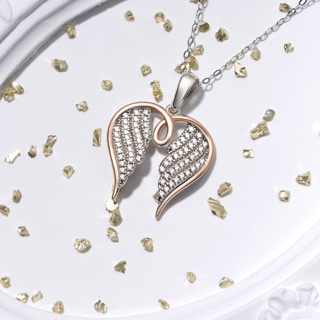 Angel Wings Necklace image number 3