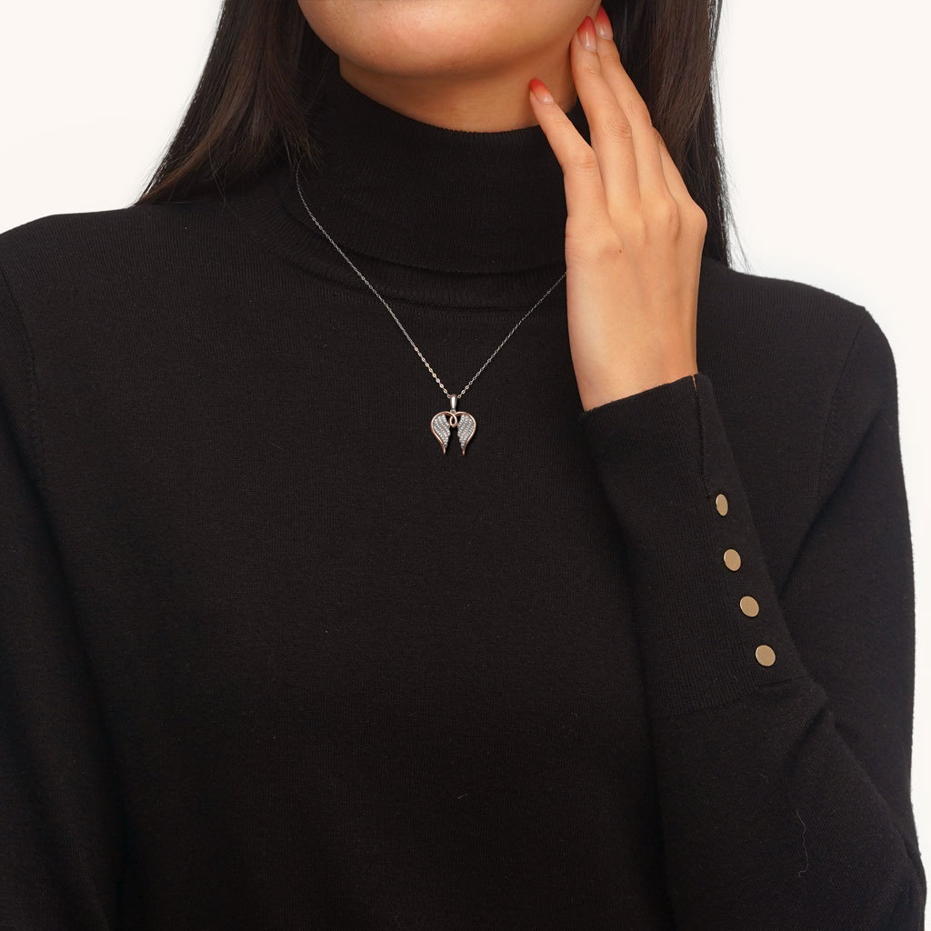 Angel Wings Necklace image number 4