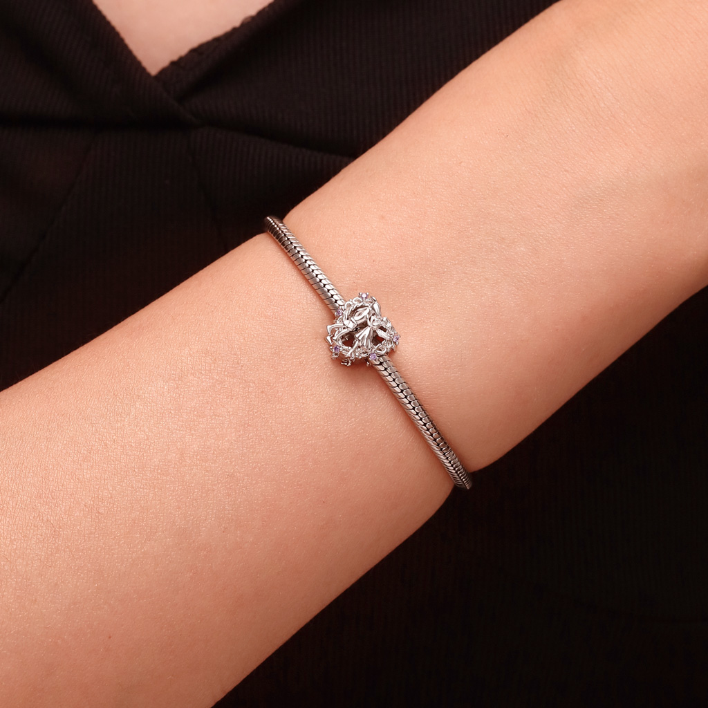 Donkey-headed Bottom Kissing Heart Charm image number 4