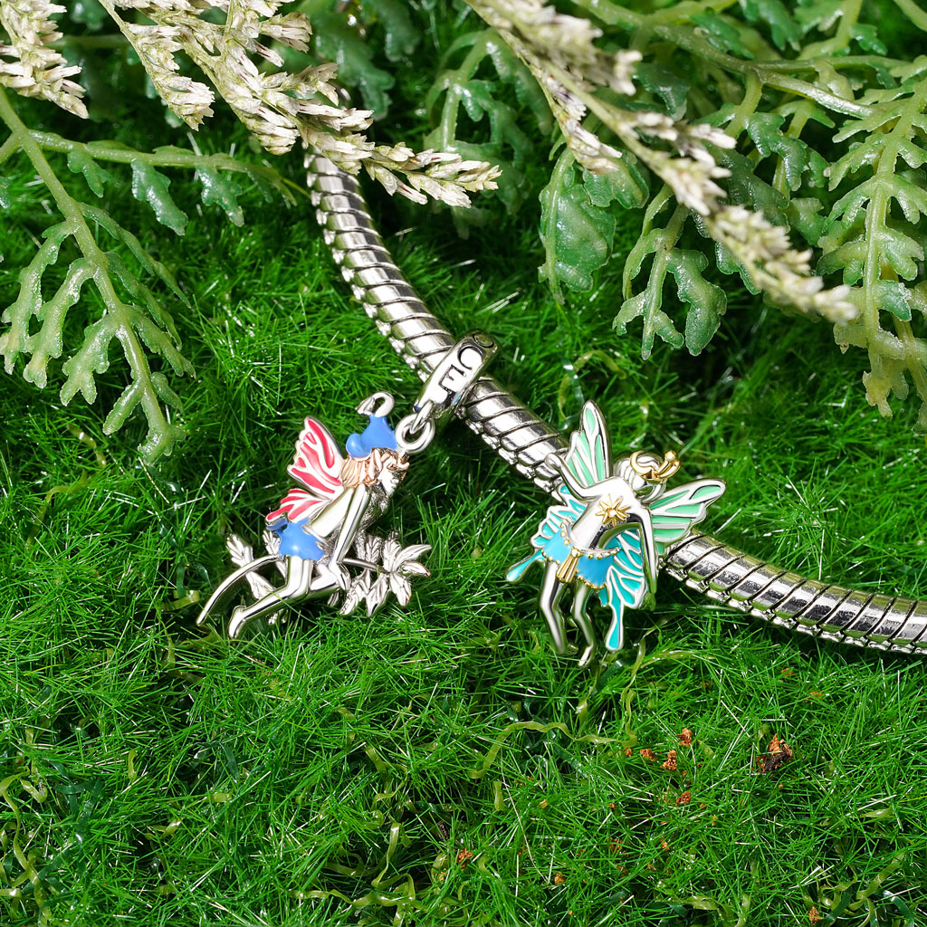 Red Wings Fairy Puck Pendant image number 2