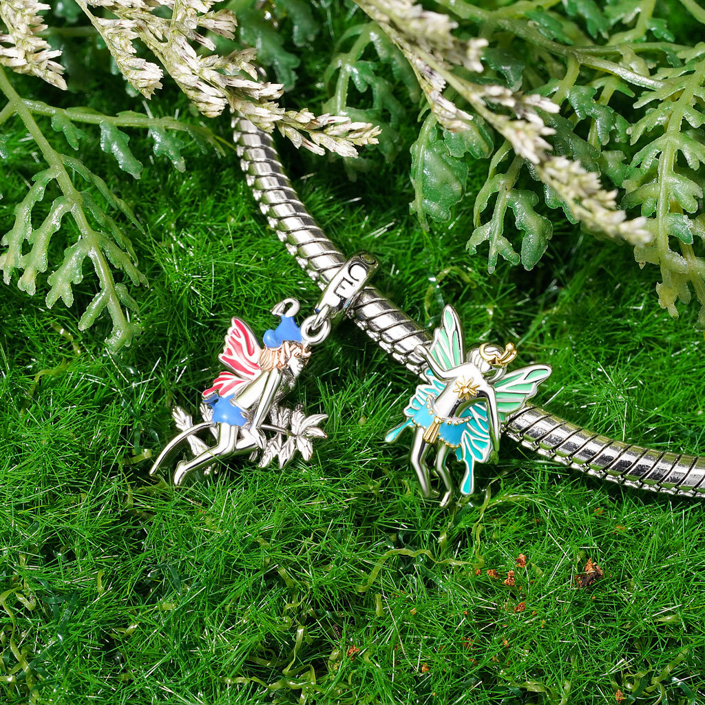 Red Wings Fairy Puck Pendant image number 2