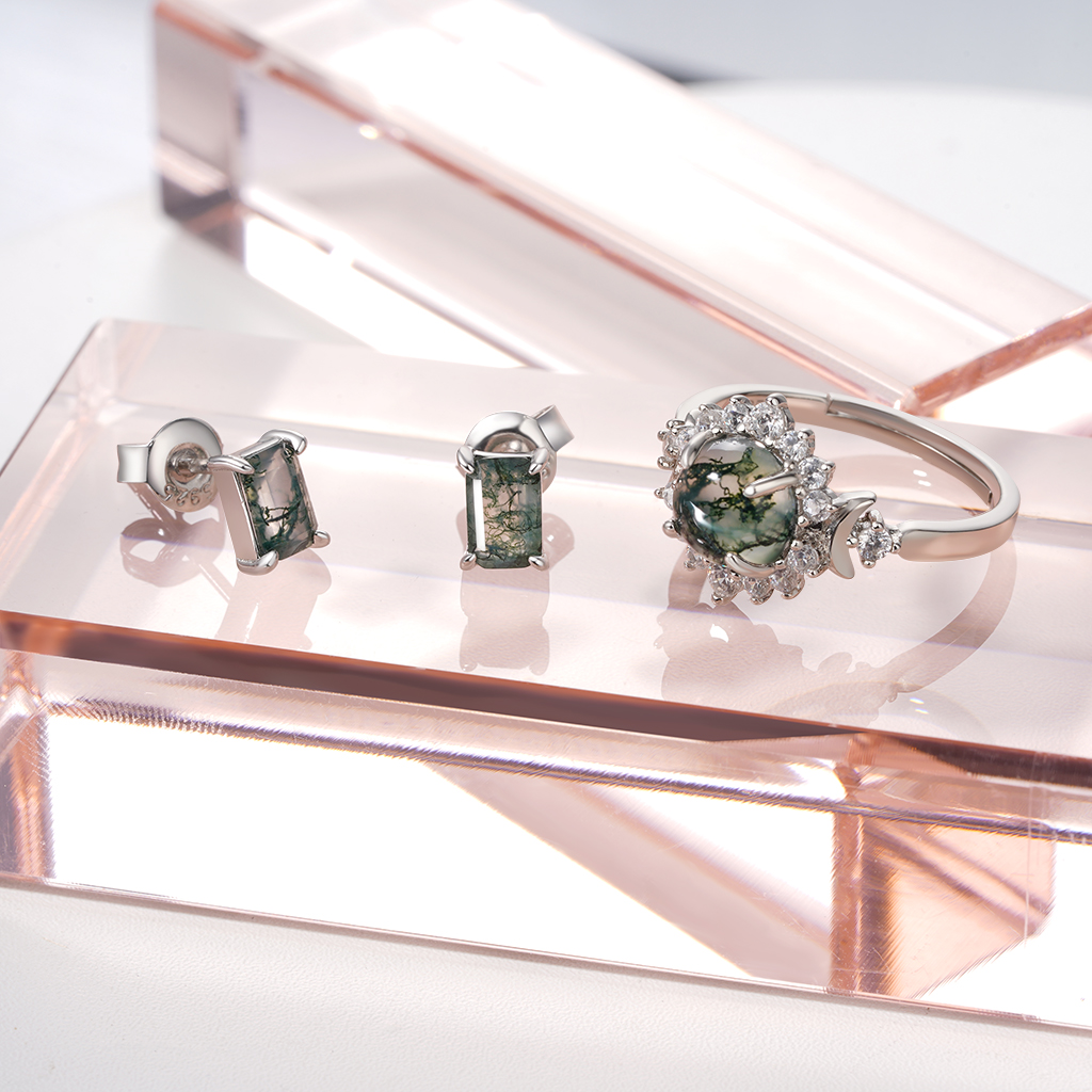 Green Moss Agate Adjustable Ring image number 2