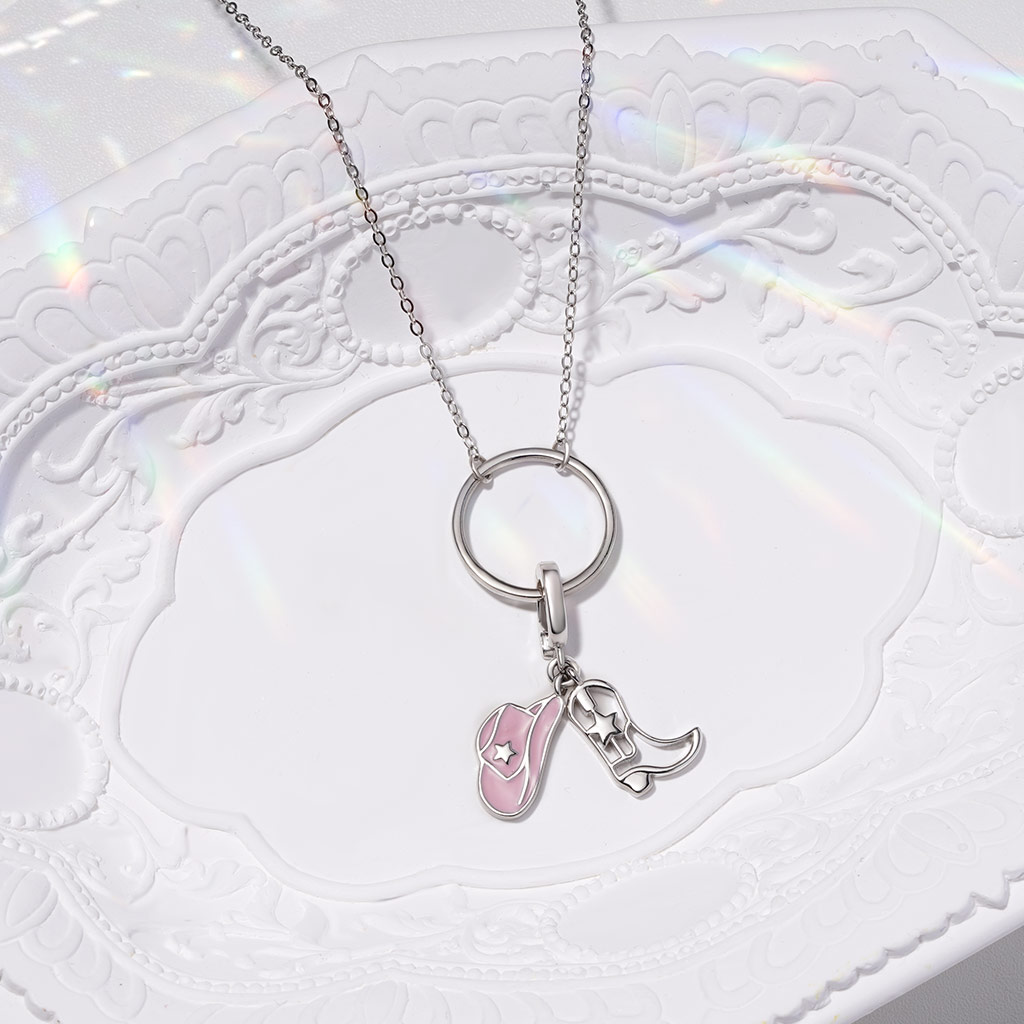 Simple Circle Link Necklace image number 2