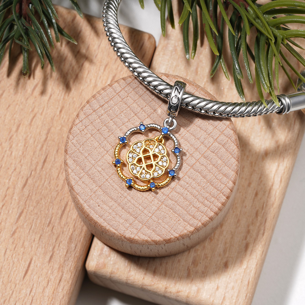 Sailor Knot Pendant image number 2