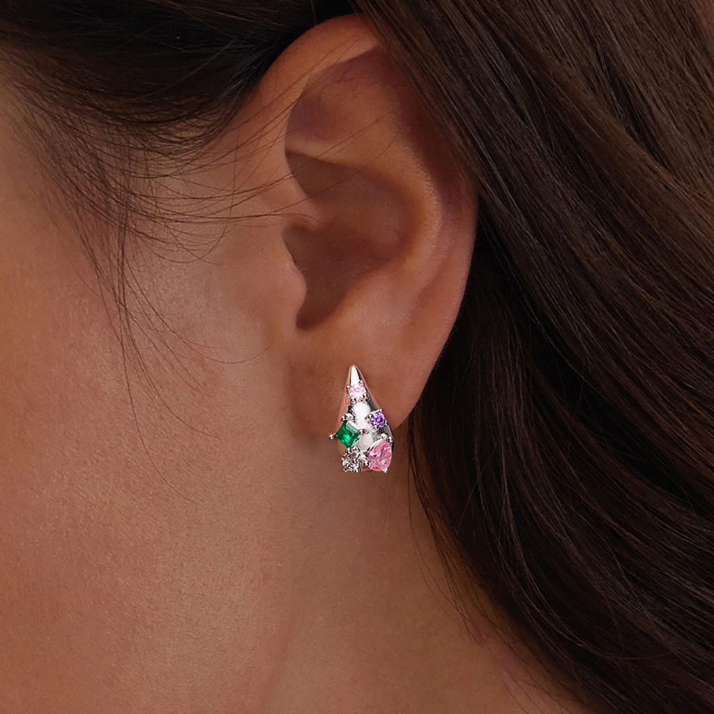 Teardrop Stud Earrings image number 4