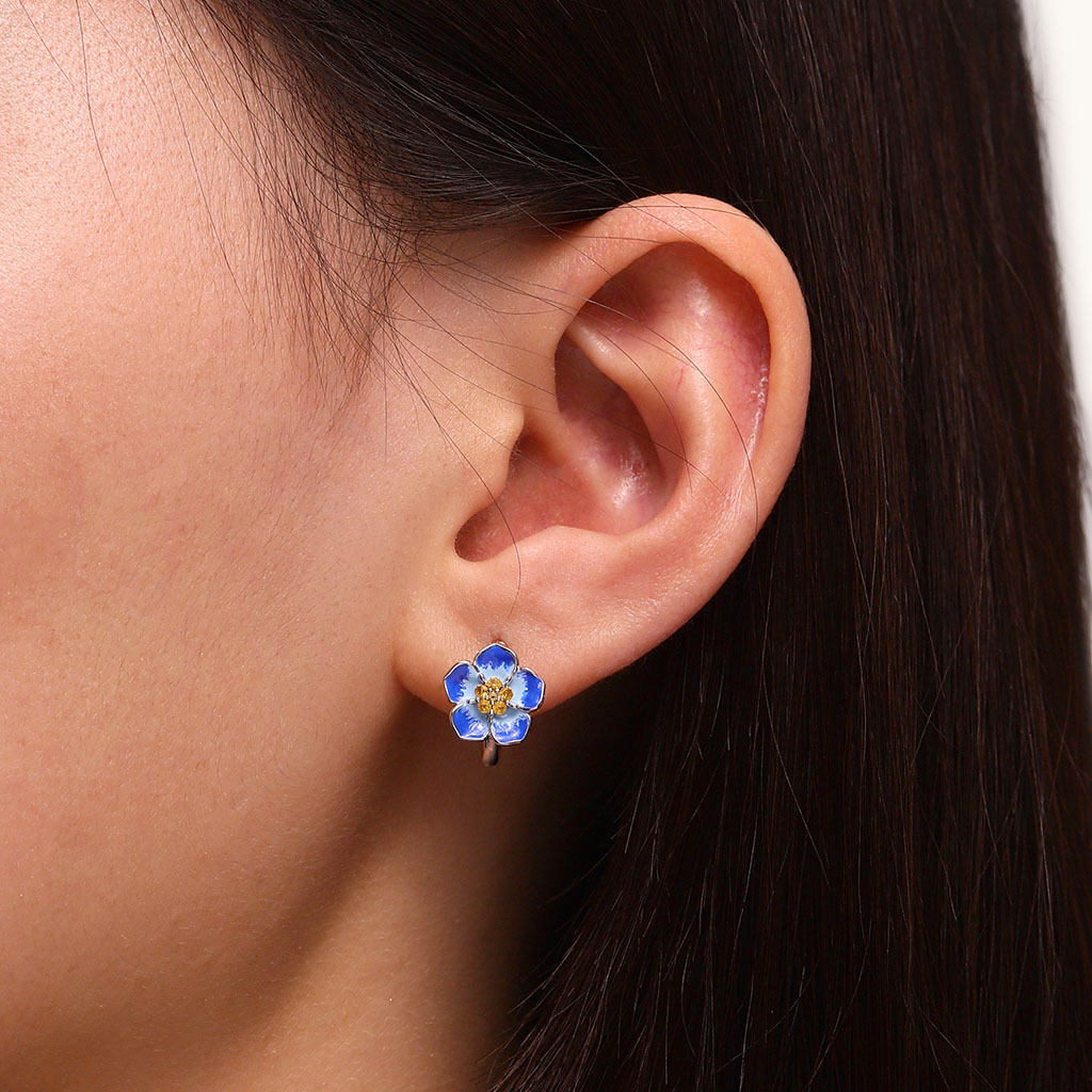 Forget-Me-Not Flower Earrings image number 4
